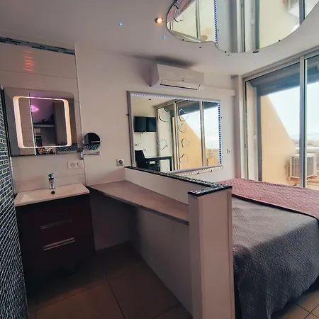 404 Heliopolis Naturiste 阿格德