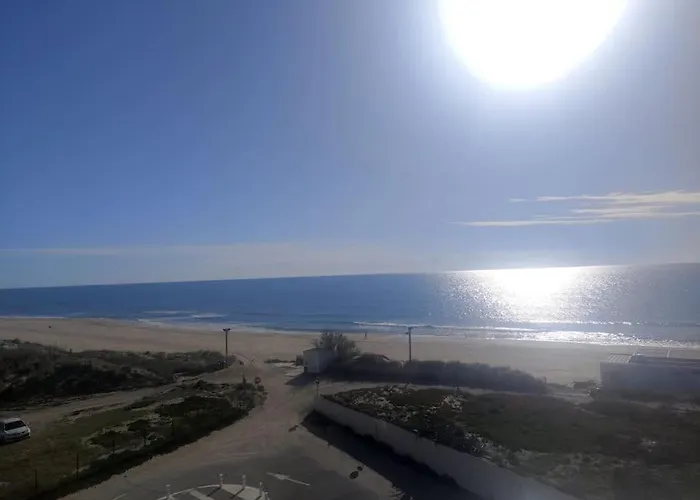 404 Héliopolis Naturiste Apartamento *