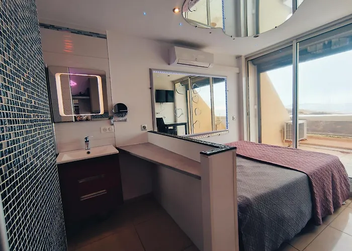 404 Héliopolis Naturiste Agde